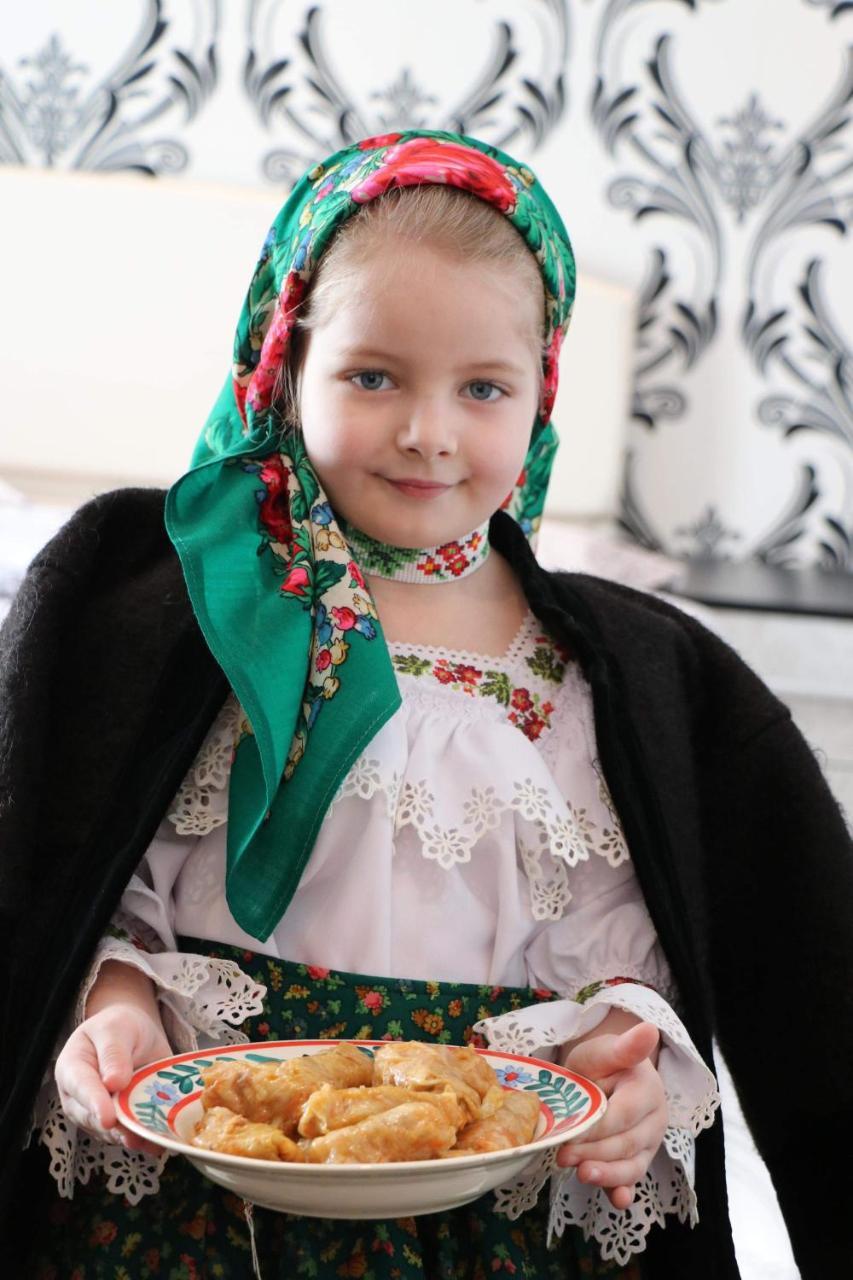 Hotel Casa Daiana Moisei Zewnętrze zdjęcie