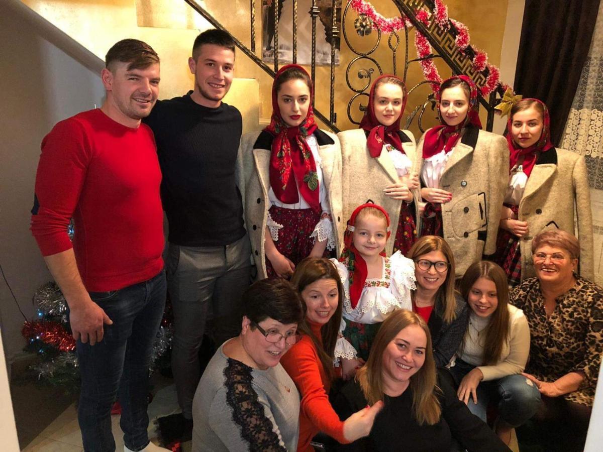 Hotel Casa Daiana Moisei Zewnętrze zdjęcie